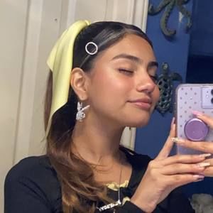 Meet your Posher, Teresita